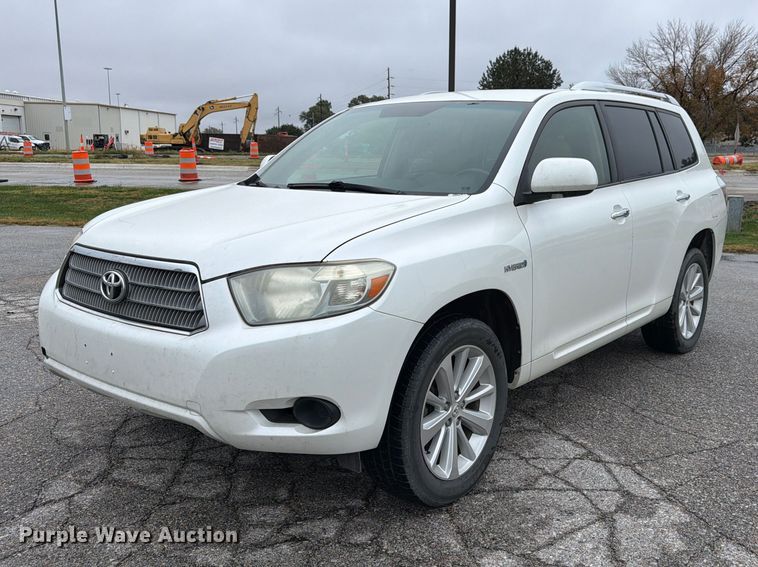 image for item FP3221 2010 Toyota Highlander SUV