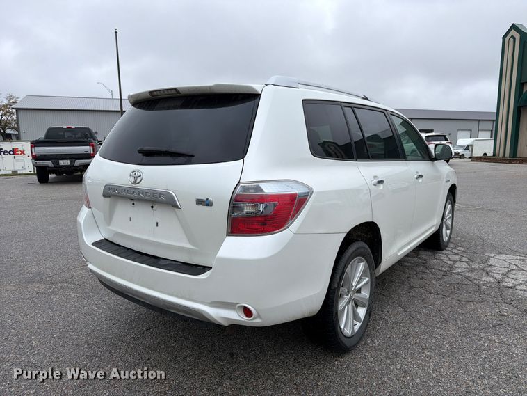 image for item FP3221 2010 Toyota Highlander SUV