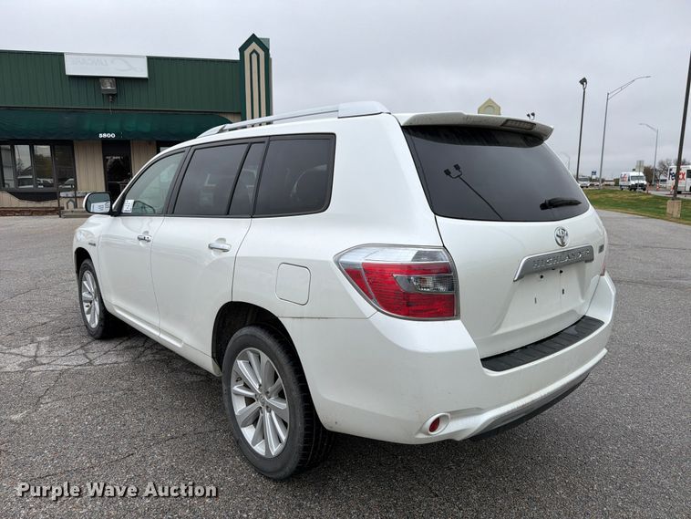 image for item FP3221 2010 Toyota Highlander SUV