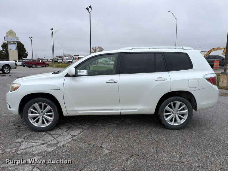 image for item FP3221 2010 Toyota Highlander SUV