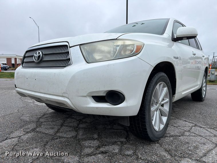 image for item FP3221 2010 Toyota Highlander SUV