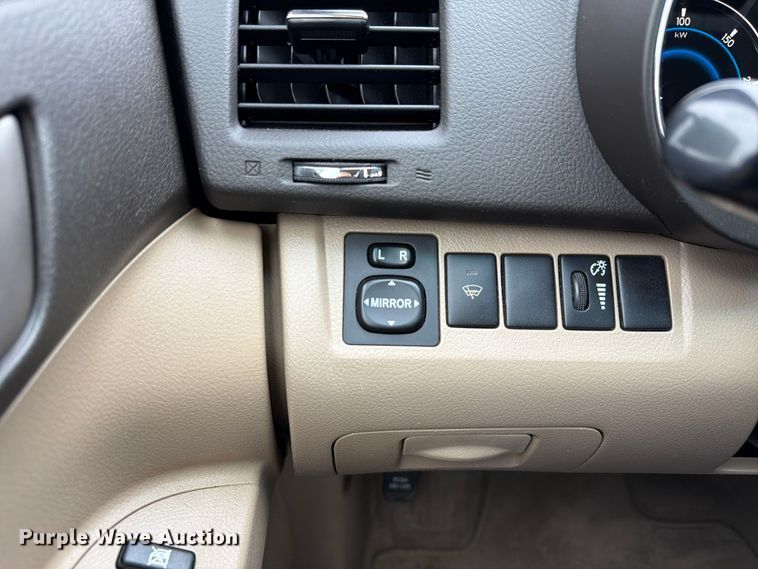 image for item FP3221 2010 Toyota Highlander SUV