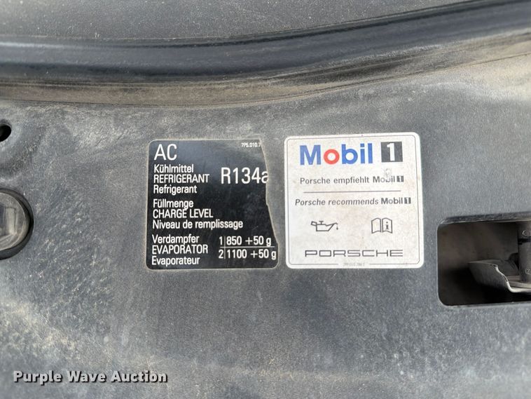 image for item FP3222 2012 Porsche Cayenne SUV