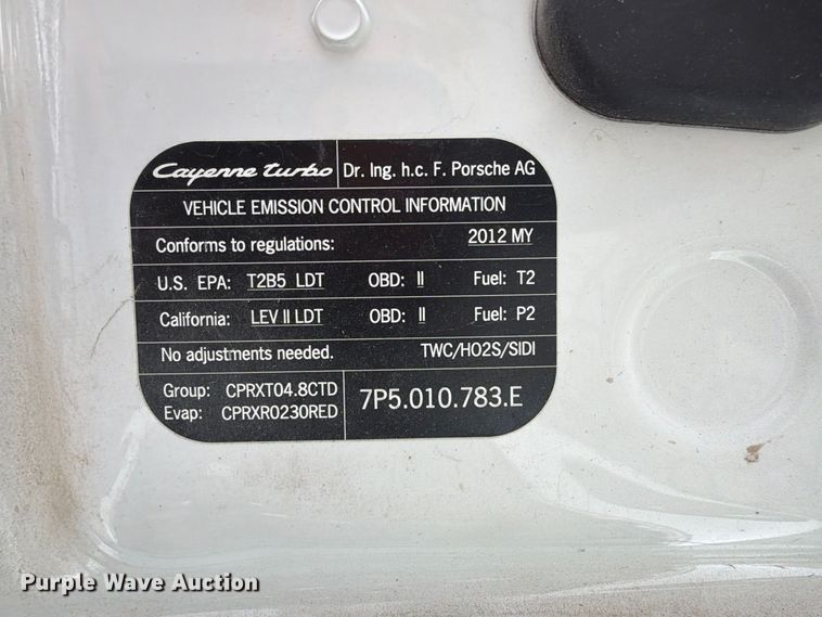 image for item FP3222 2012 Porsche Cayenne SUV