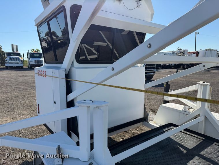image for item FW3532 New Heights Manufacturing Sky Watch tower trailer