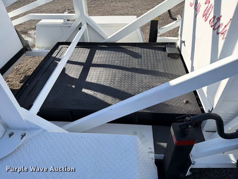 image for item FW3532 New Heights Manufacturing Sky Watch tower trailer