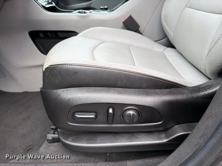image for item FW3553 2019 GMC Terrain SUV