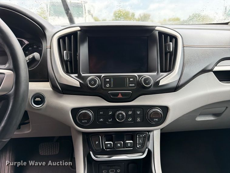 image for item FW3553 2019 GMC Terrain SUV