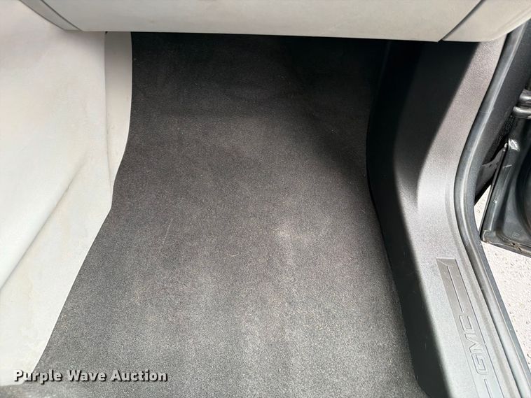 image for item FW3553 2019 GMC Terrain SUV