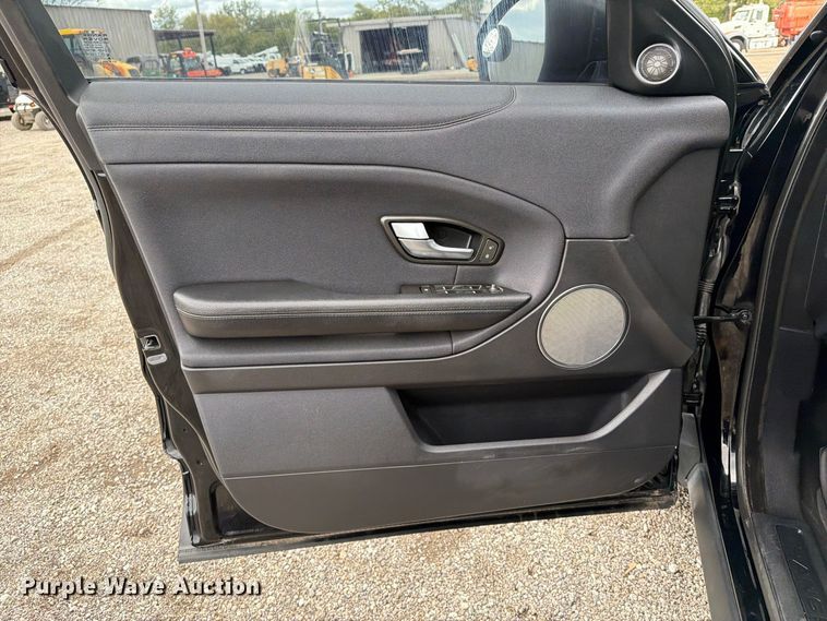image for item FW3566 2019 Land Rover Range Rover Evoque SUV