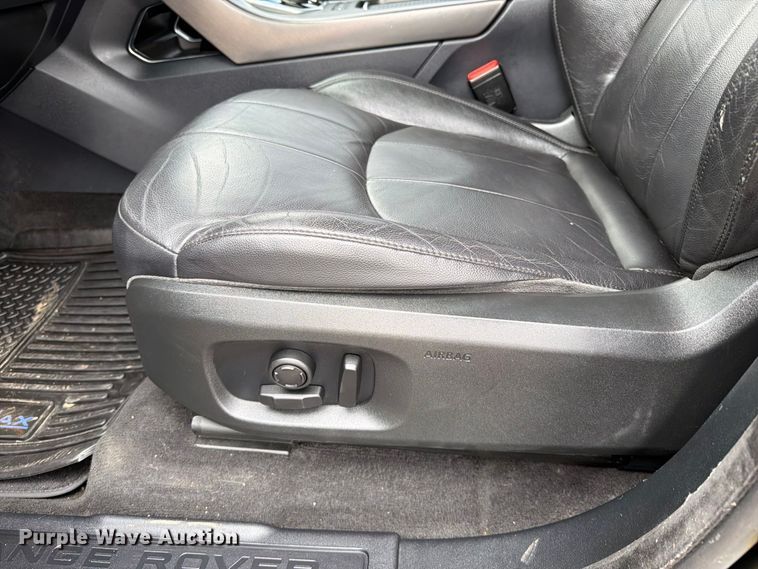 image for item FW3566 2019 Land Rover Range Rover Evoque SUV