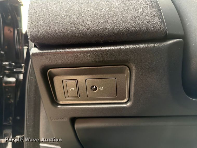 image for item FW3566 2019 Land Rover Range Rover Evoque SUV