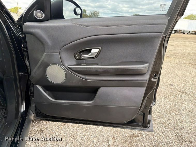 image for item FW3566 2019 Land Rover Range Rover Evoque SUV