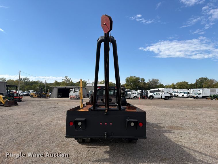 image for item FW3575 2011 Ford F750 winch truck