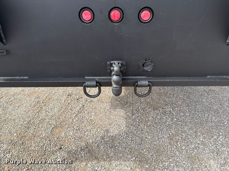 image for item FW3575 2011 Ford F750 winch truck
