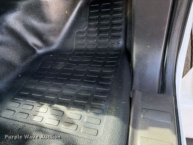 image for item FW3575 2011 Ford F750 winch truck