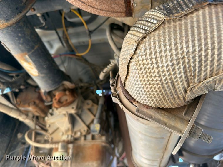 image for item FW3575 2011 Ford F750 winch truck