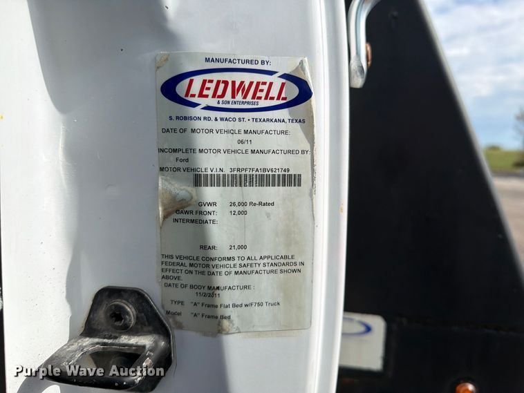 image for item FW3575 2011 Ford F750 winch truck