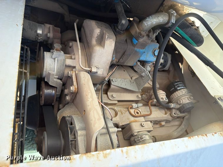 image for item FW3577 2002 International 4700 street sweeper truck