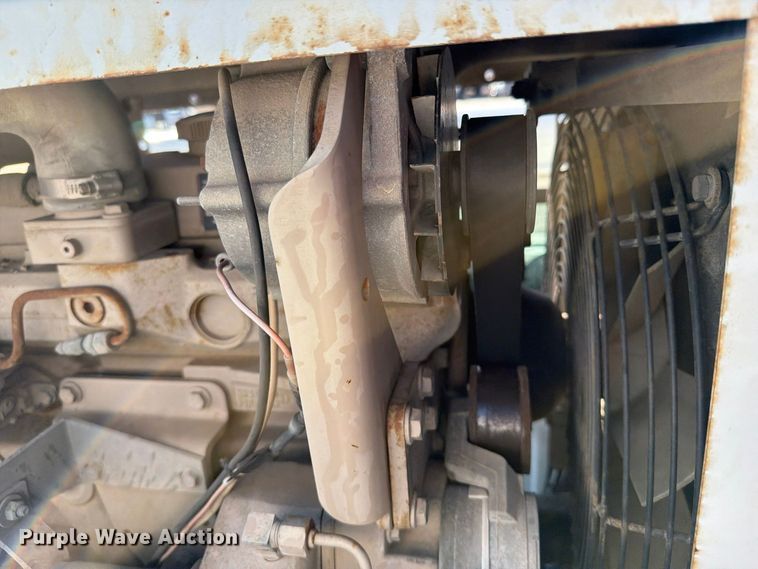 image for item FW3577 2002 International 4700 street sweeper truck