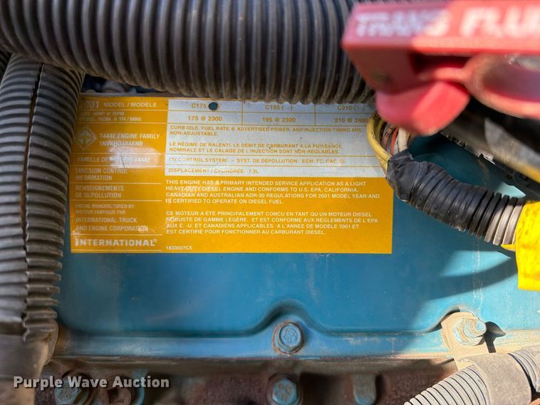 image for item FW3577 2002 International 4700 street sweeper truck