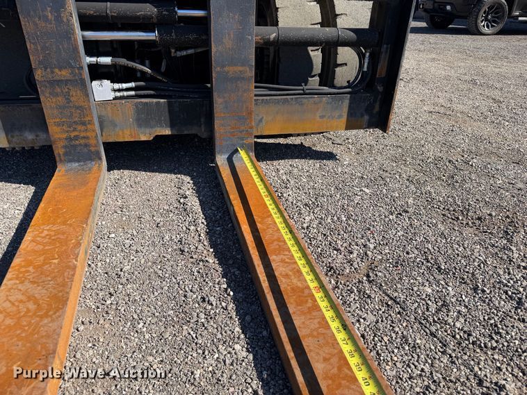 image for item FW3585 2009 Toyota 7FGAU50 forklift