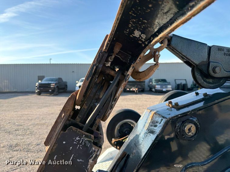 image for item FW3586 2017 Ford F550 Super Duty tow truck