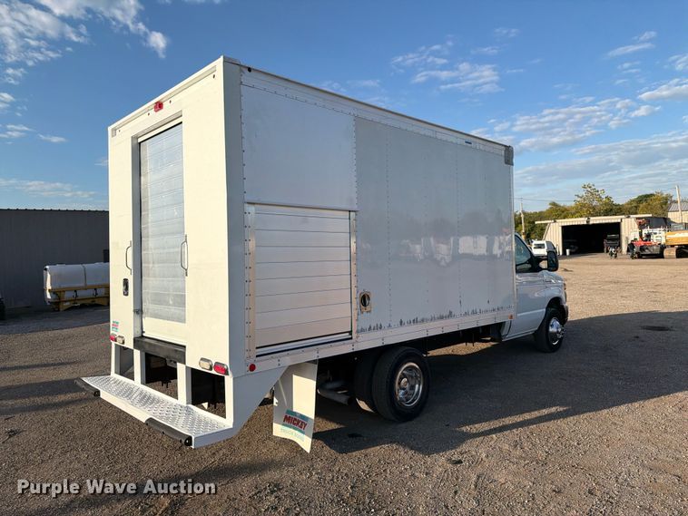 image for item FW3592 2014 Ford E450 refrigerated truck