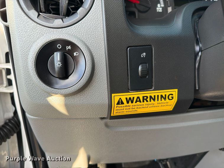 image for item FW3592 2014 Ford E450 refrigerated truck