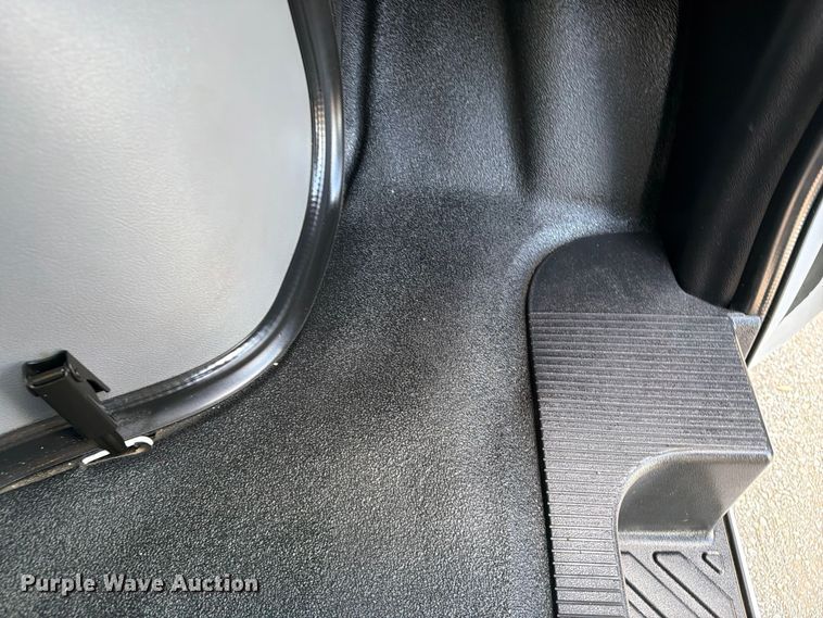 image for item FW3592 2014 Ford E450 refrigerated truck