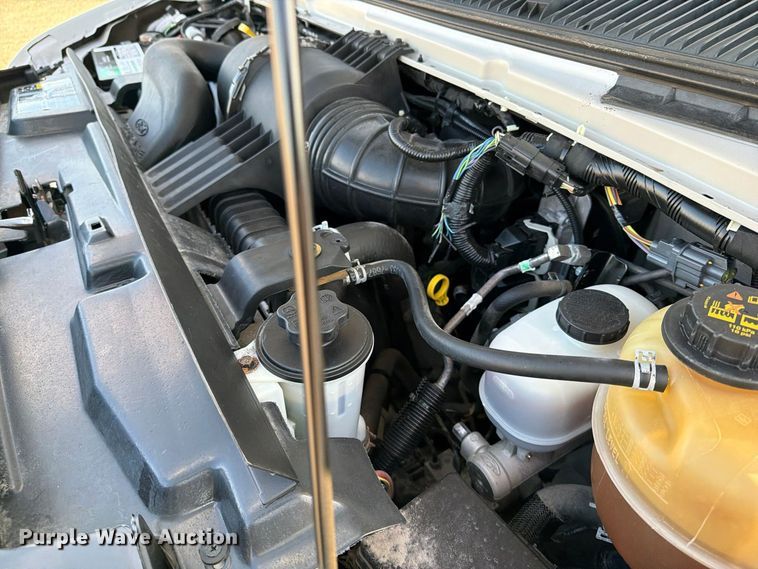 image for item FW3592 2014 Ford E450 refrigerated truck