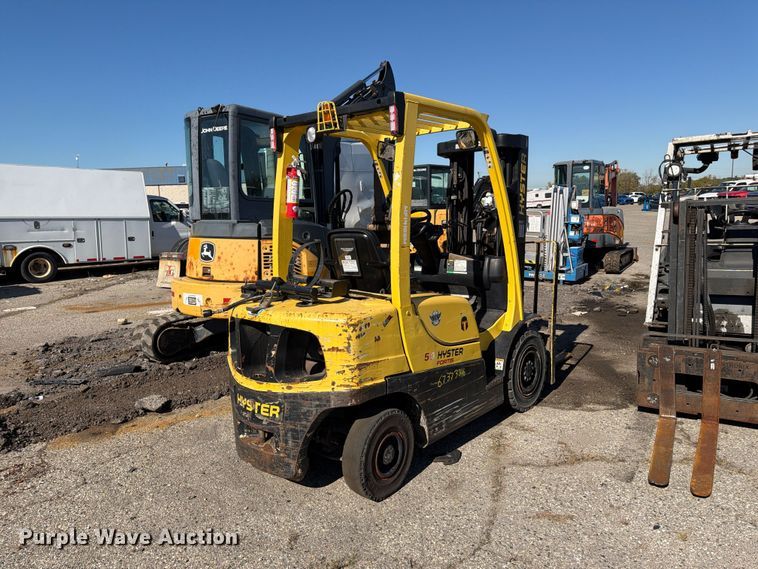 image for item YA4930 2014 Hyster H50FT forklift