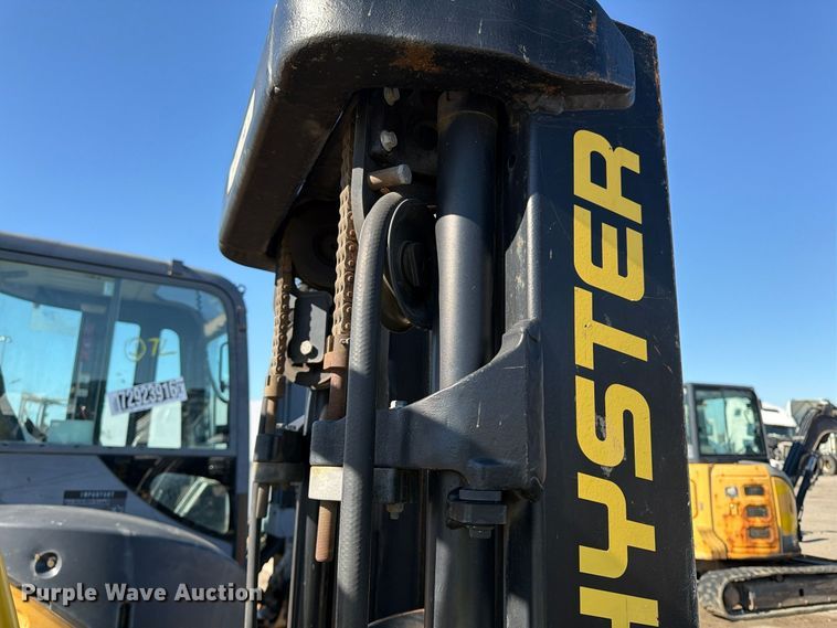 image for item YA4930 2014 Hyster H50FT forklift