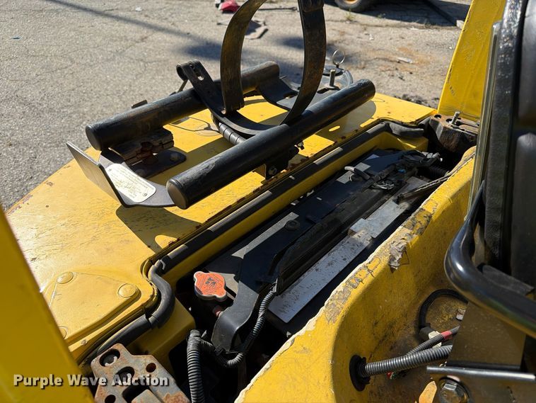 image for item YA4930 2014 Hyster H50FT forklift