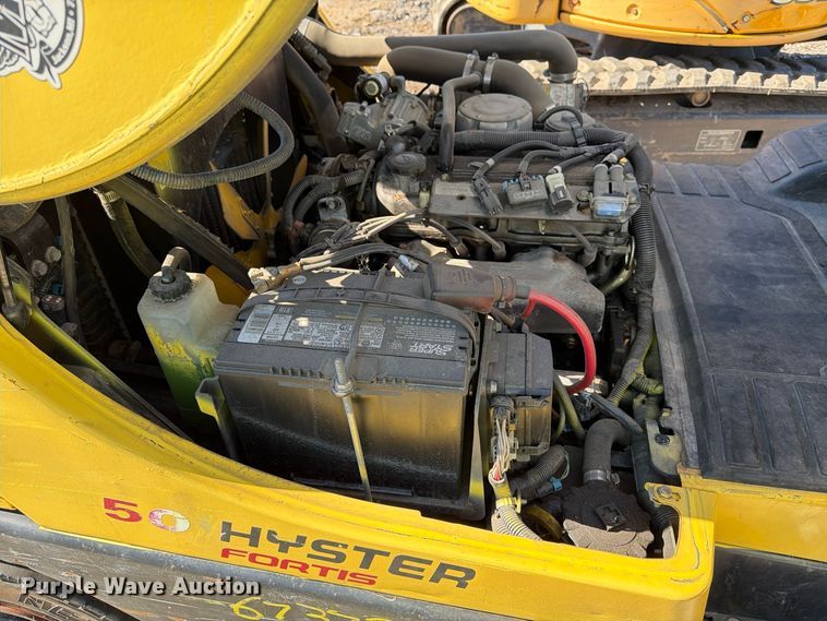image for item YA4930 2014 Hyster H50FT forklift