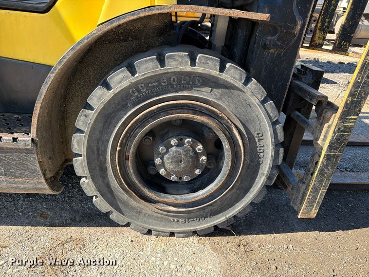 image for item YA4930 2014 Hyster H50FT forklift