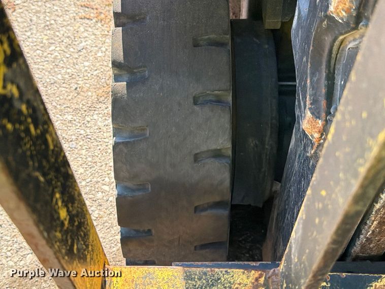 image for item YA4930 2014 Hyster H50FT forklift