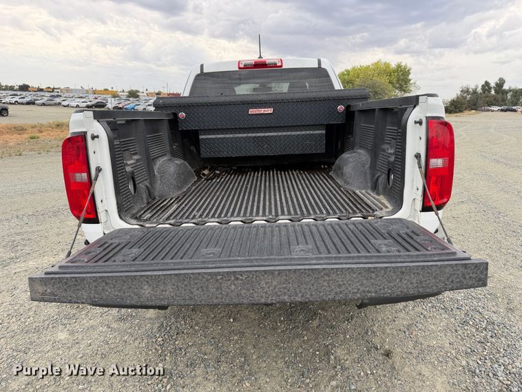 image for item YA5392 2019 Chevrolet Colorado Ext. Cab pickup truck