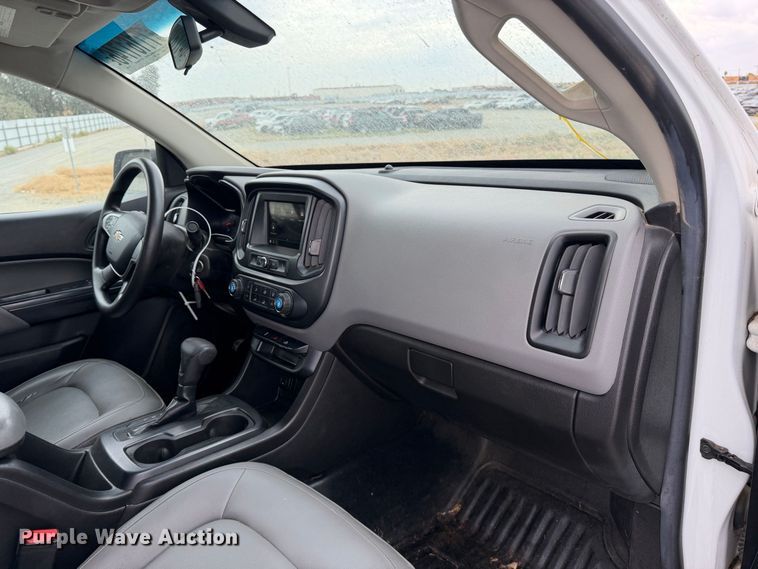 image for item YA5392 2019 Chevrolet Colorado Ext. Cab pickup truck