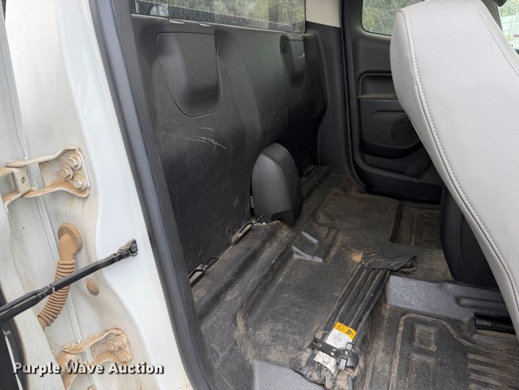 image for item YA5392 2019 Chevrolet Colorado Ext. Cab pickup truck