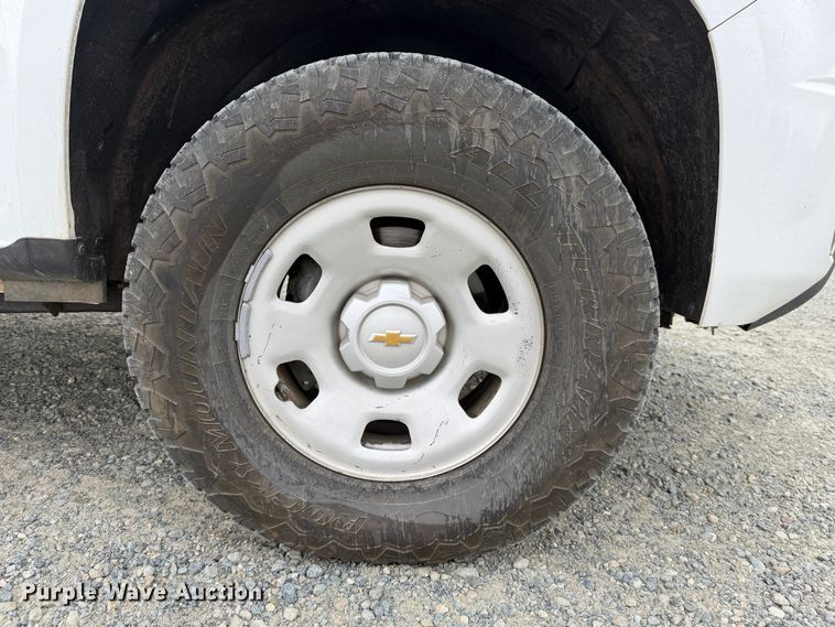 image for item YA5392 2019 Chevrolet Colorado Ext. Cab pickup truck