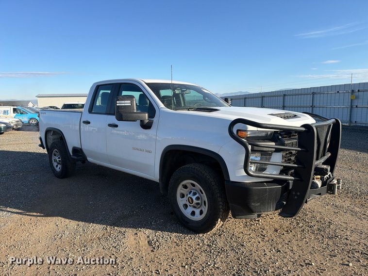 image for item YA5395 2021 Chevrolet Silverado 2500HD Ext. Cab pickup truck