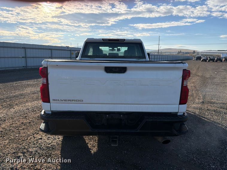 image for item YA5395 2021 Chevrolet Silverado 2500HD Ext. Cab pickup truck