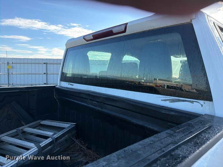 image for item YA5395 2021 Chevrolet Silverado 2500HD Ext. Cab pickup truck