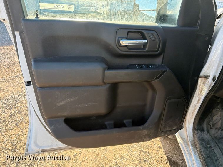 image for item YA5395 2021 Chevrolet Silverado 2500HD Ext. Cab pickup truck
