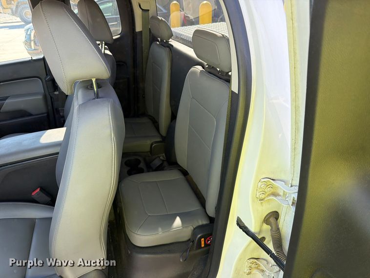 image for item YA5396 2019 Chevrolet Colorado pickup truck