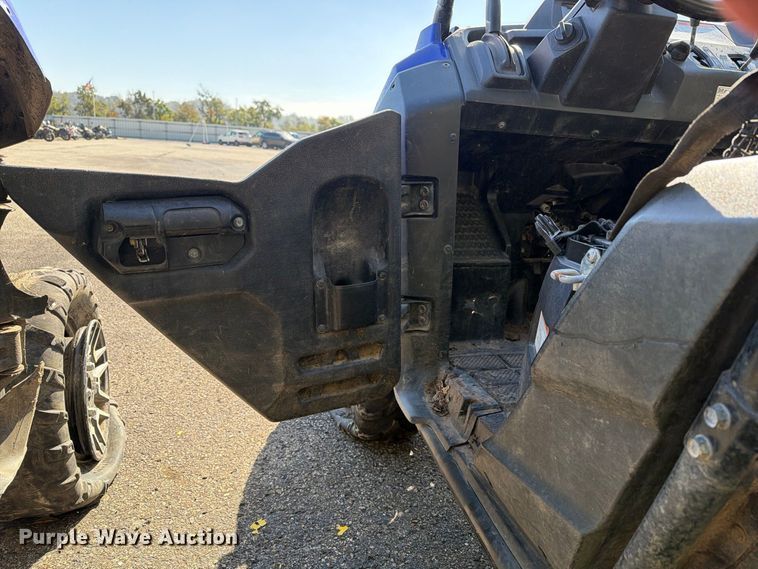image for item YA5520 2019 Honda SXS700M  utility vehicle