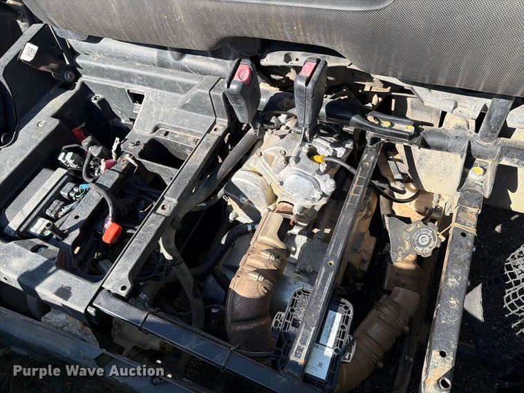 image for item YA5520 2019 Honda SXS700M  utility vehicle