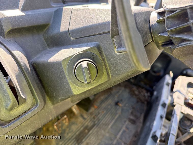 image for item YA5520 2019 Honda SXS700M  utility vehicle