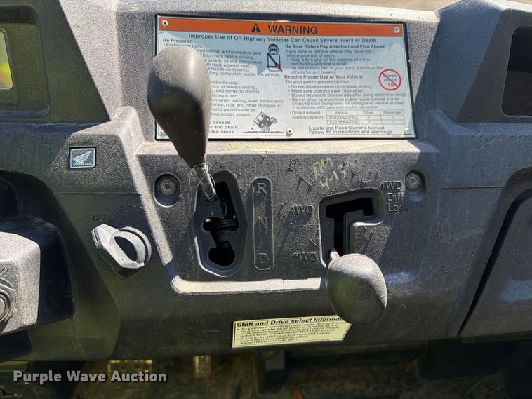 image for item YA5520 2019 Honda SXS700M  utility vehicle